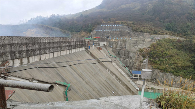 1719810241634805.jpg 拉古納水庫大壩側(cè)面圖.jpg